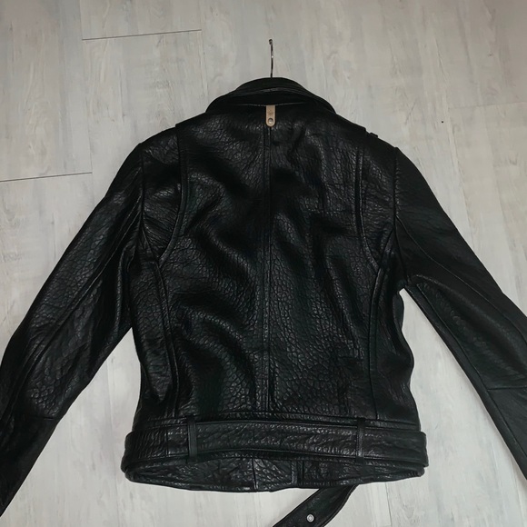 Stunning Mackage Rumor Leather Jacket - Picture 8 of 10